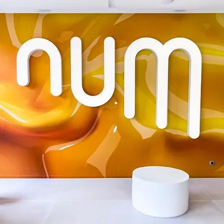Num سالو