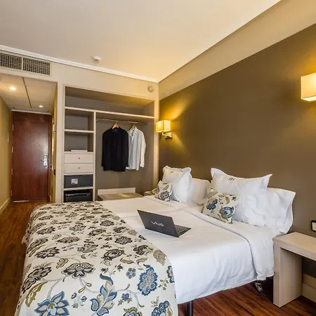 Hotel Num Salou